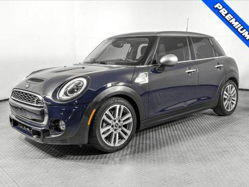 Used 2017 MINI Cooper S FWD image 2