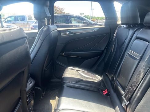 Used 2017 Lincoln MKC Reserve FWD image 18