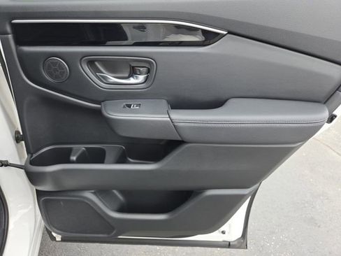 Used 2023 Honda Pilot EX-L image 26