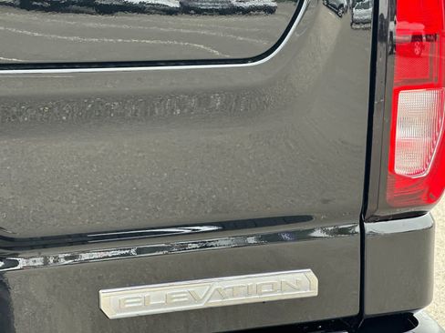 New 2026 GMC Sierra 1500 Elevation image 25