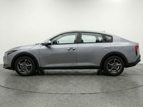 Used 2025 Kia K4 FWD image 5