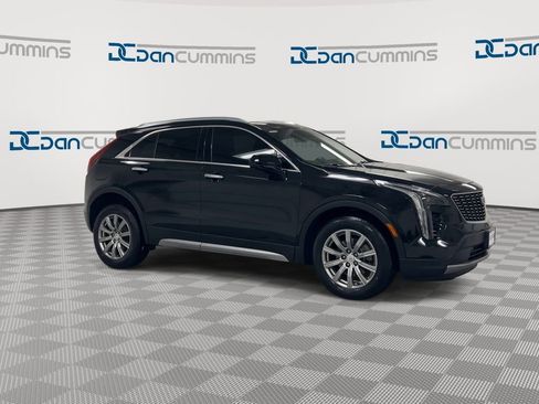 Used 2020 Cadillac XT4 Premium Luxury AWD/4WD image 2