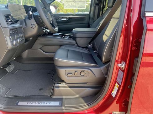 New 2025 Chevrolet Tahoe Premier w/ Sun And Tow Package image 12