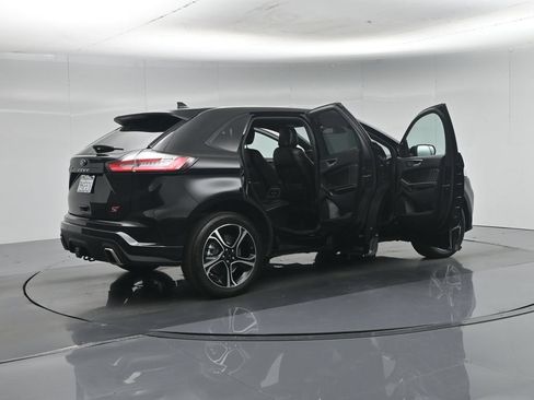 Used 2023 Ford Edge ST AWD/4WD image 6