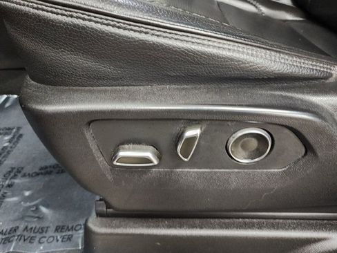 Used 2021 GMC Yukon Denali image 13