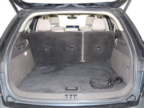 Used 2023 Lincoln Nautilus Reserve image 16