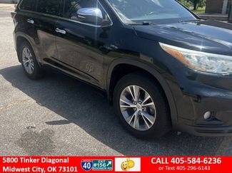 Used 2015 Toyota Highlander XLE image 1