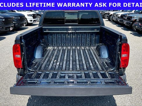 Used 2019 Chevrolet Colorado LT w/ LT Convenience Package RWD image 28