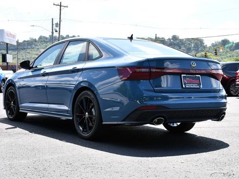 New 2026 Volkswagen Jetta GLI Autobahn FWD image 5