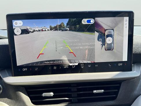 New 2026 Ford Explorer Platinum w/ LUX Leather Package image 24