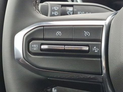 New 2026 GMC Canyon Elevation w/ Convenience Package image 18