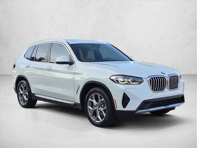 Used 2024 BMW X3 sDrive30i w/ Convenience Package w/ZPA RWD image 3
