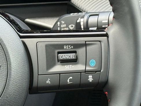 New 2026 Nissan Kicks SR image 27