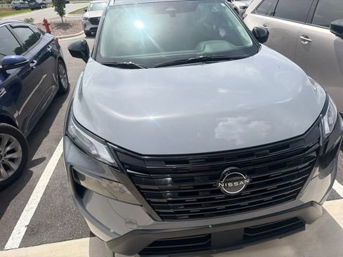 Used 2026 Nissan Rogue Dark Armor FWD image 8