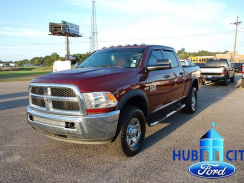 Used 2018 RAM 2500 Tradesman w/ Chrome Appearance Group AWD/4WD image 1