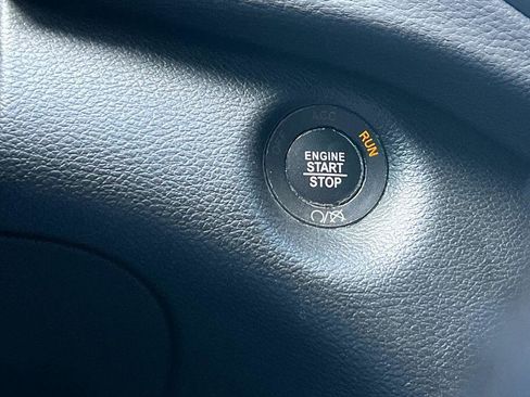 Used 2022 Jeep Cherokee Trailhawk w/ Technology Group B image 22