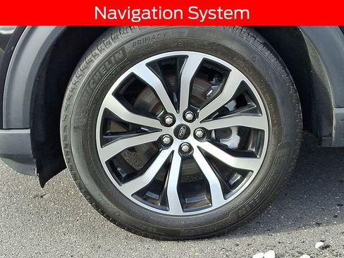 Used 2022 Ford Explorer ST-Line w/ Class IV Trailer Tow Package image 8