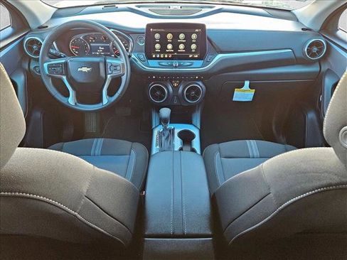 New 2026 Chevrolet Blazer LT image 15