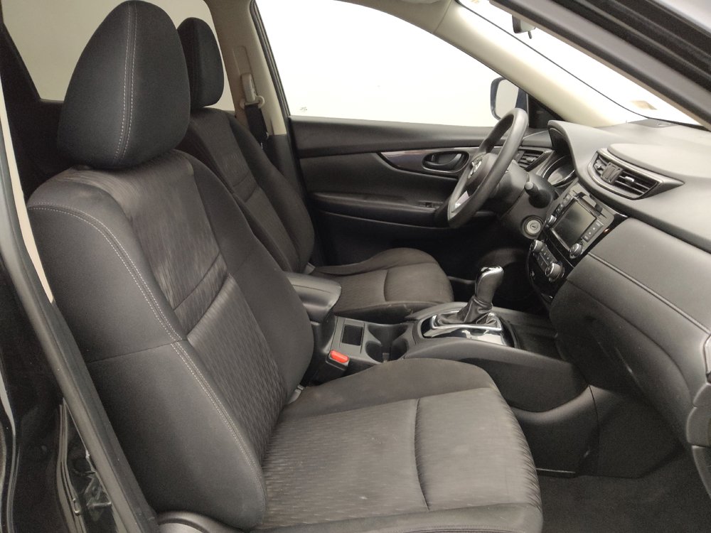 Used 2020 Nissan Rogue S FWD image 21