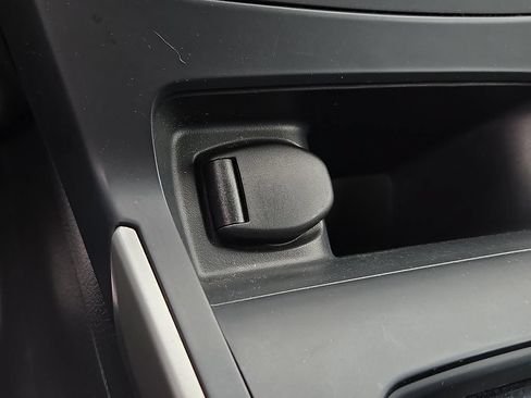 Used 2017 Nissan Sentra S w/ Protection Package FWD image 22