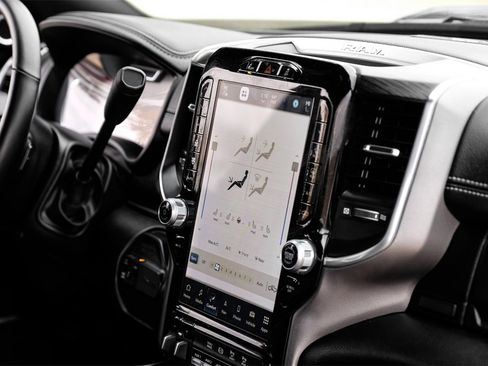 Used 2024 RAM 3500 Laramie w/ Sport Appearance Package image 21