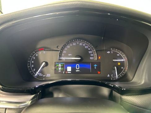 Used 2019 Cadillac XT5 Premium Luxury image 18