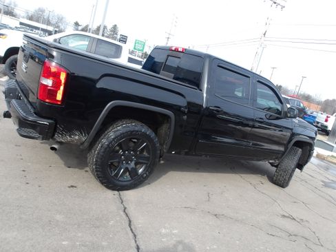 Used 2018 GMC Sierra 1500 SLE image 8