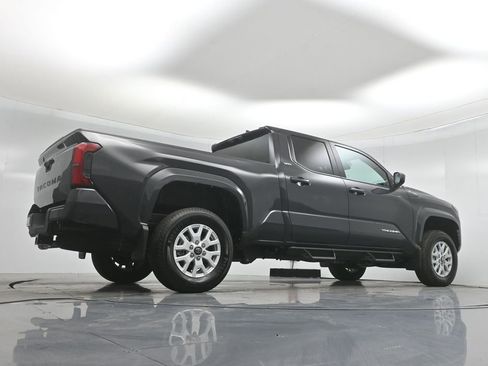 Used 2025 Toyota Tacoma SR5 image 45