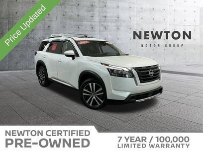 Used 2025 Nissan Pathfinder Platinum