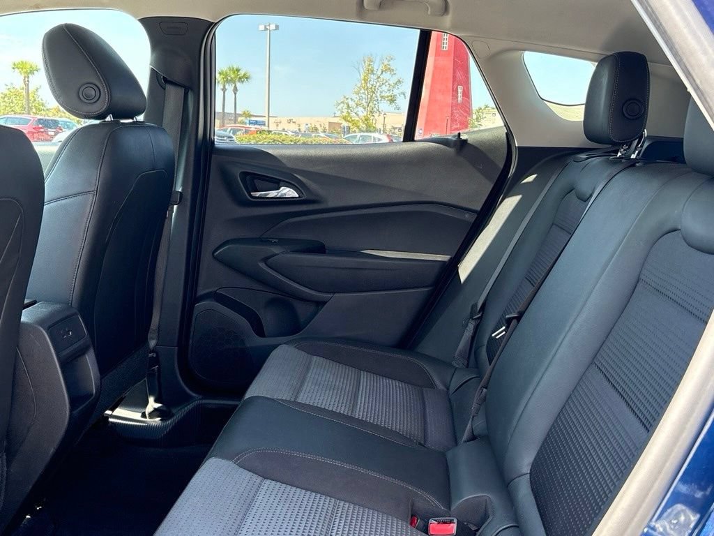 Used 2024 Chevrolet Trax LT FWD image 7