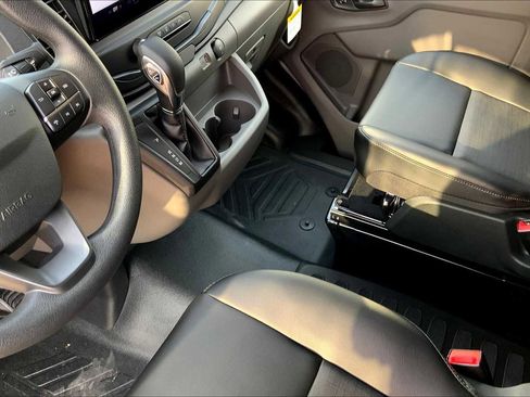 New 2026 Ford Transit 250 148 Medium Roof w/ Load Area Protection Package image 7