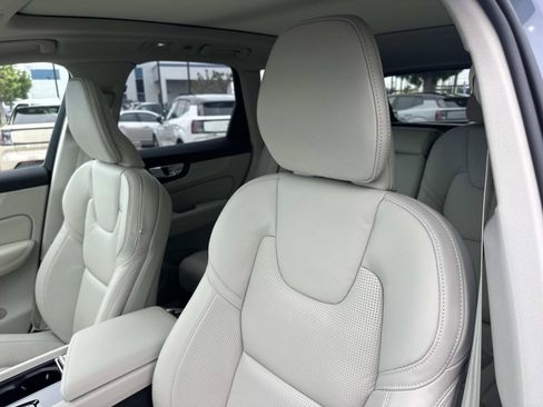 New 2026 Volvo XC60 B5 Ultra w/ Protection Package Premier image 15