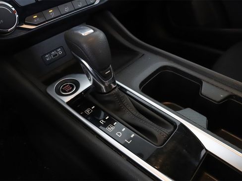 Used 2023 Nissan Sentra SV image 20
