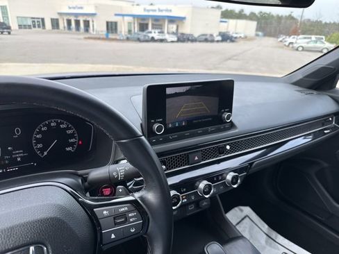 Used 2022 Honda Civic Sport image 19