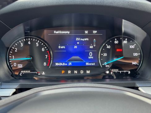 Used 2020 Ford Explorer XLT w/ Equipment Group 202A RWD image 16