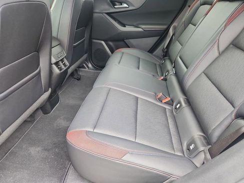 Used 2025 Chevrolet Equinox RS w/ Safety and Technology Package FWD image 25