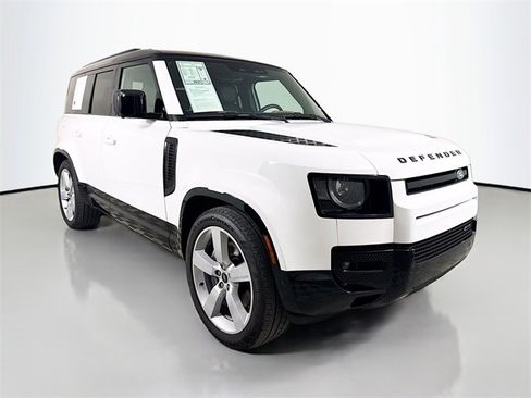 Certified 2023 Land Rover Defender 110 X-Dynamic SE image 3