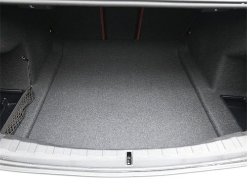 New 2026 BMW 330i xDrive 330i xDrive w/ M Sport Package image 29