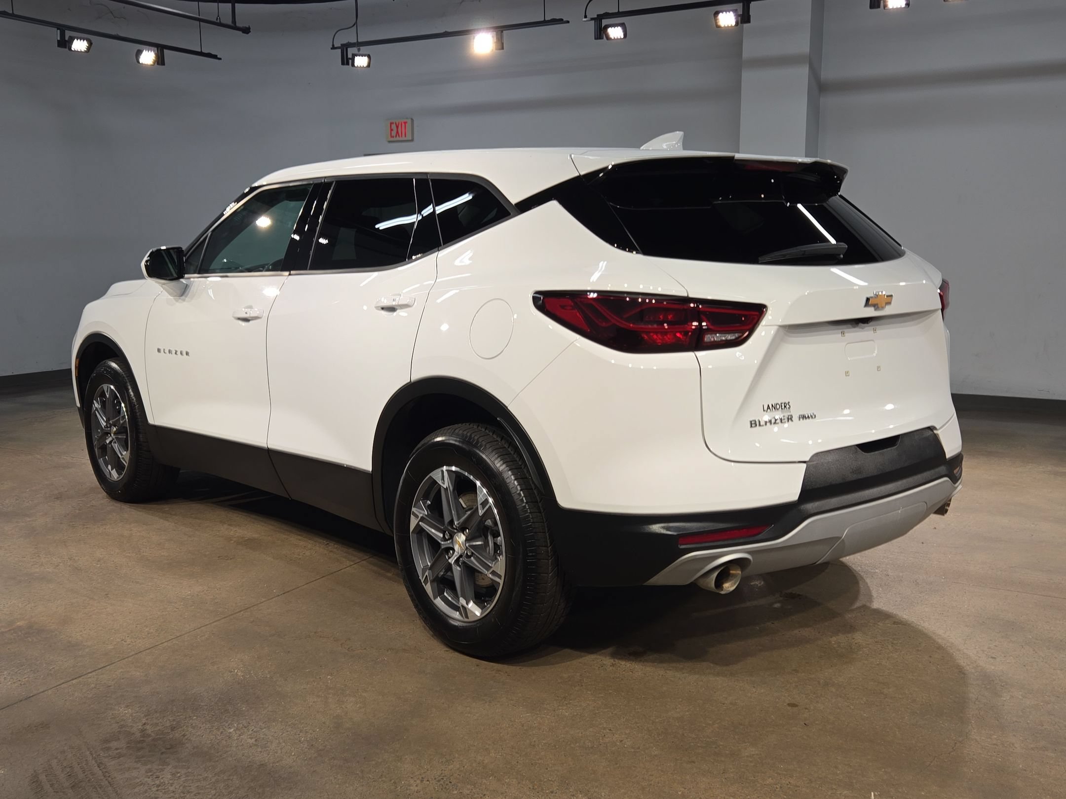Used 2025 Chevrolet Blazer LT AWD/4WD image 5