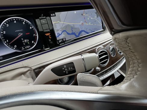 Used 2016 Mercedes-Benz S 550 4MATIC Sedan image 25