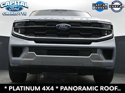 Used 2025 Ford Expedition Platinum AWD/4WD image 22