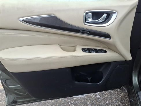 Used 2017 INFINITI QX60 AWD w/ Premium Package image 10