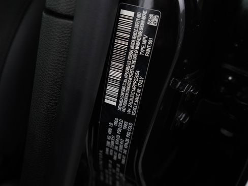 Used 2023 Jeep Renegade Trailhawk image 25