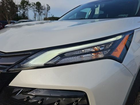 New 2026 Nissan Rogue SV FWD image 34