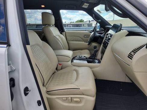 Used 2023 INFINITI QX80 Sensory w/ All-Season Package AWD/4WD image 31