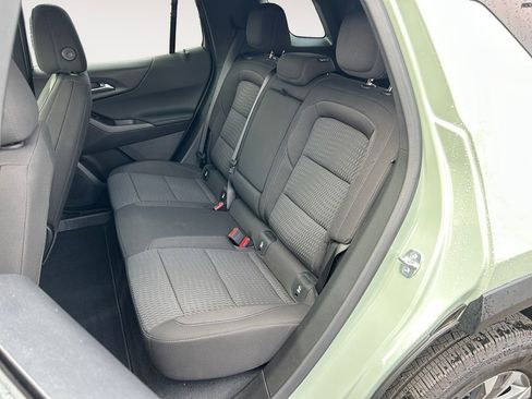 Used 2026 Chevrolet Equinox LT FWD image 12