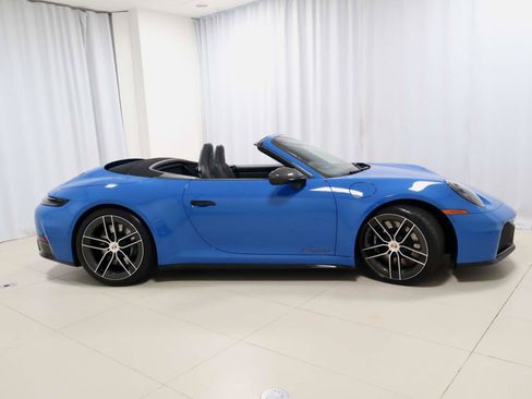 Used 2025 Porsche 911 Carrera 4 GTS AWD/4WD image 6