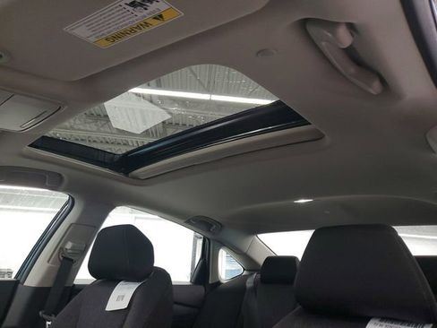 New 2026 Honda Accord SE image 18