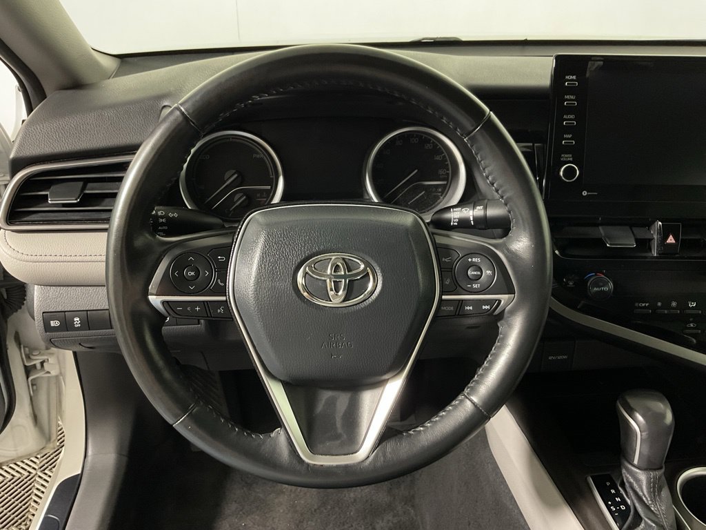 Used 2022 Toyota Camry XLE w/ Cold Weather Package FWD image 23