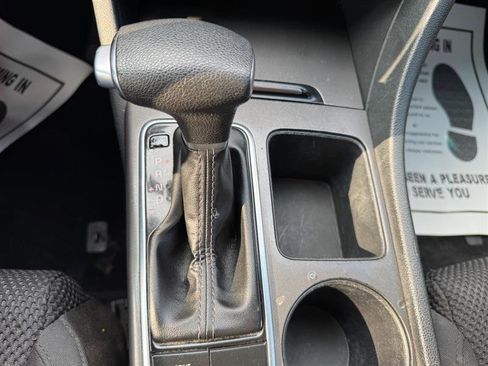 Used 2019 Kia Optima LX image 29